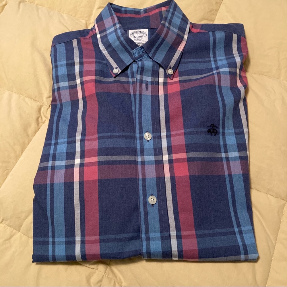 Brooks Brothers Regent Plaid No Iron Shirt Size M
